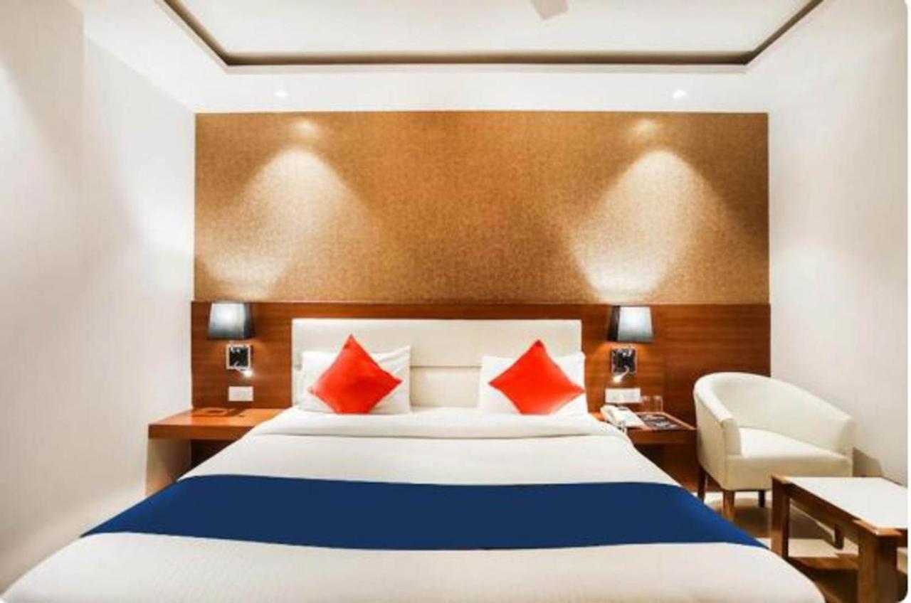 Hotel Royal Sky Luxury Near Delhi Airport Нью-Делі Екстер'єр фото